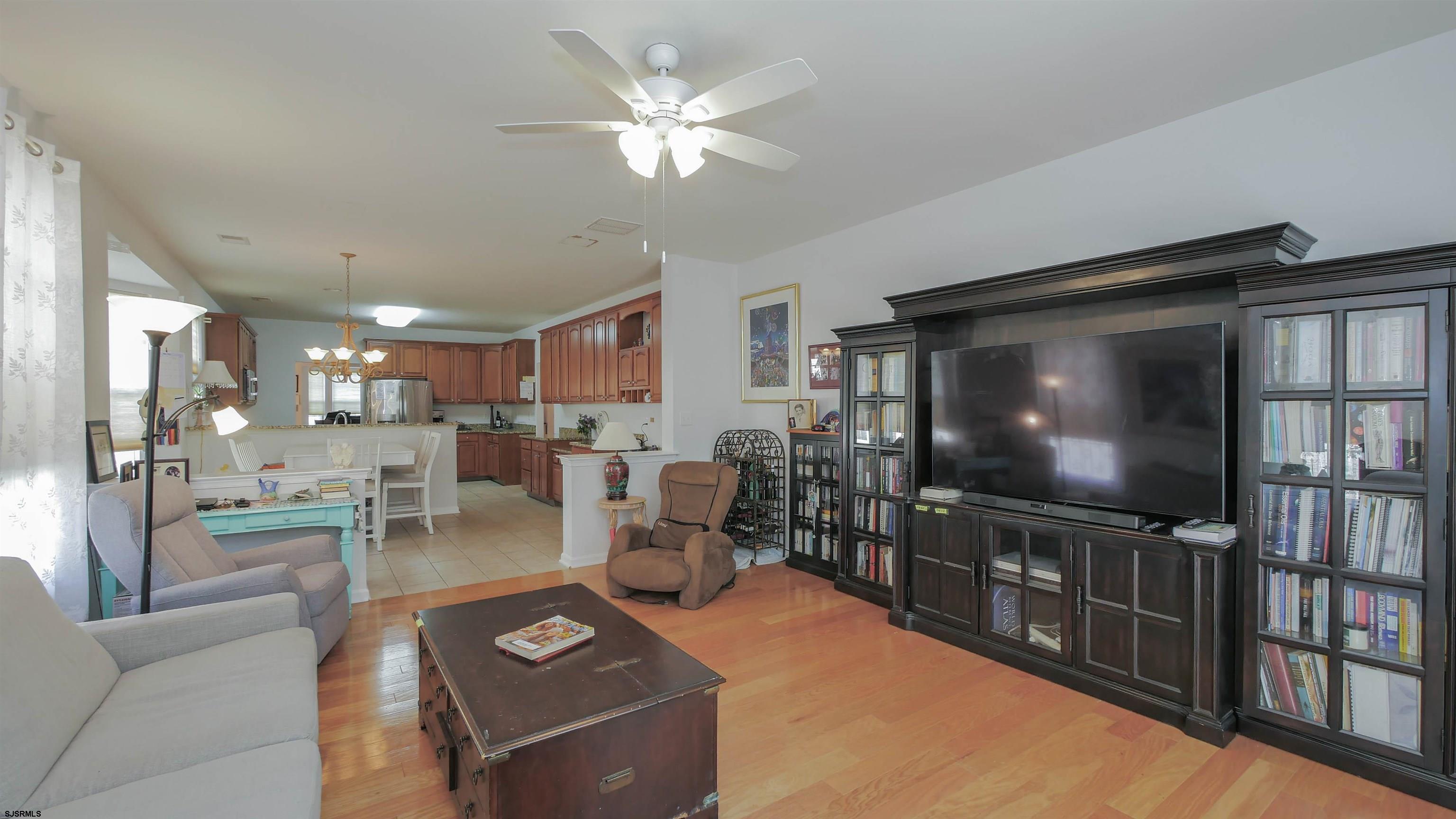 17 Derby Dr