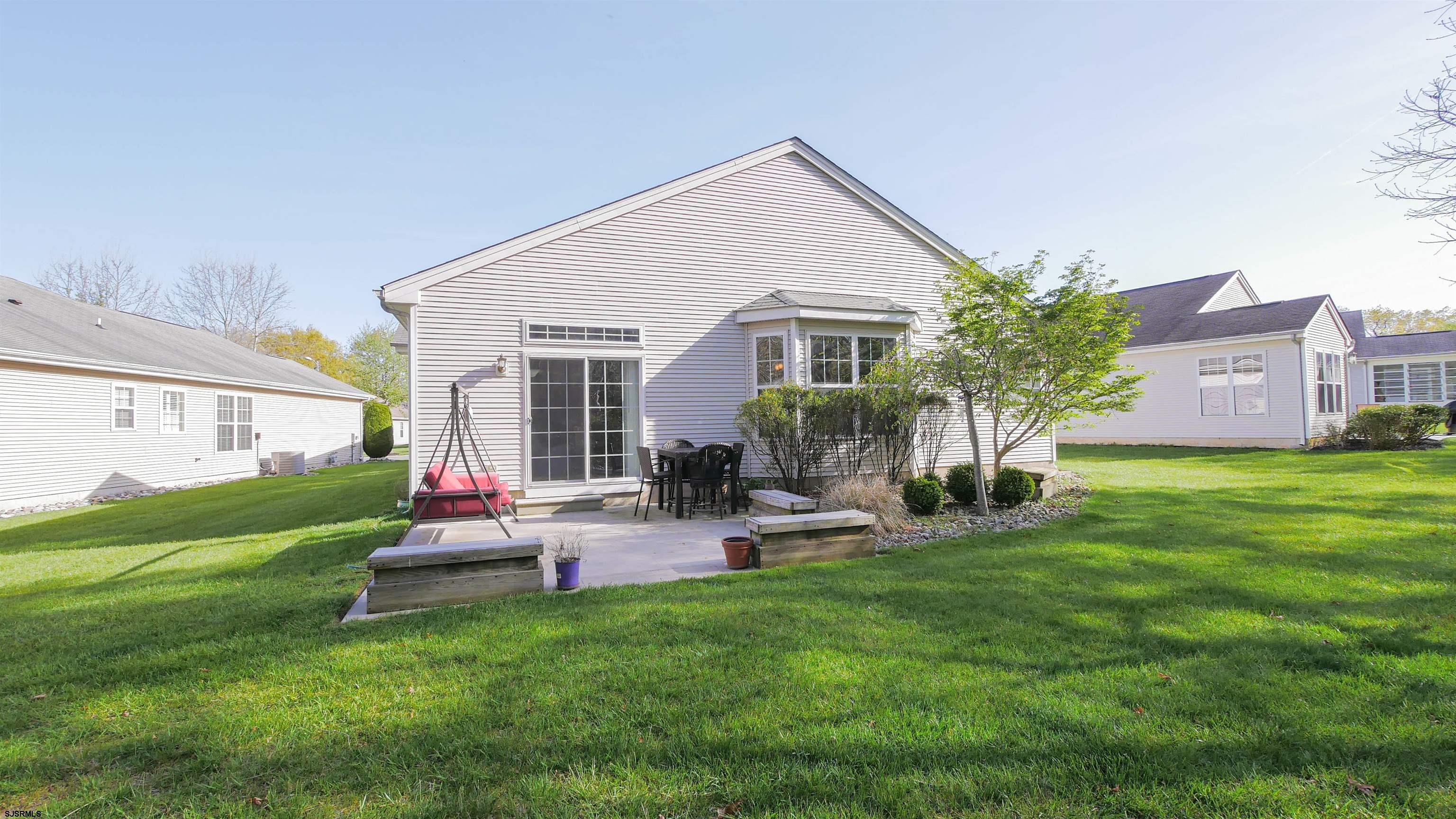 17 Derby Dr