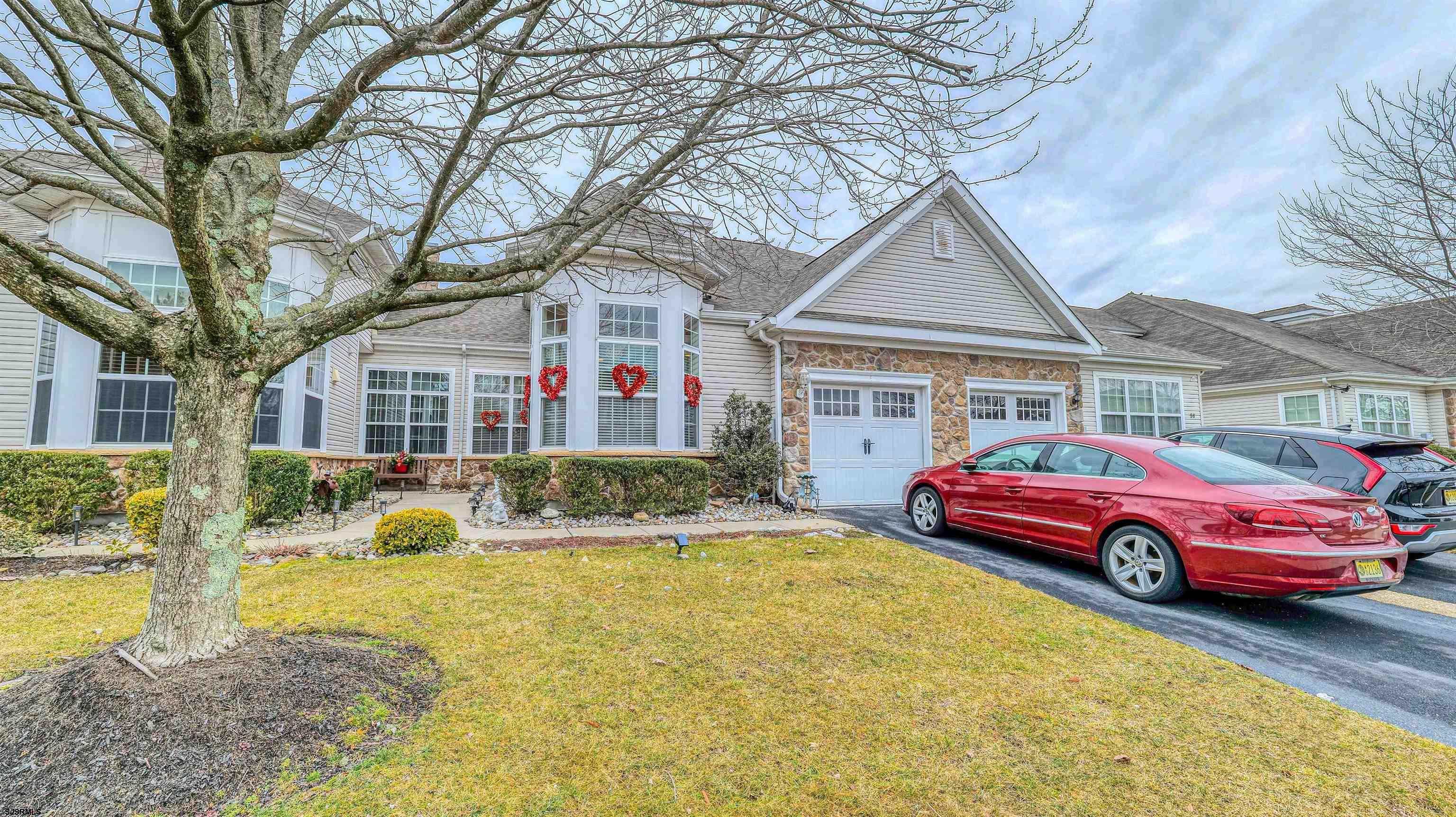 58 Delray Ln