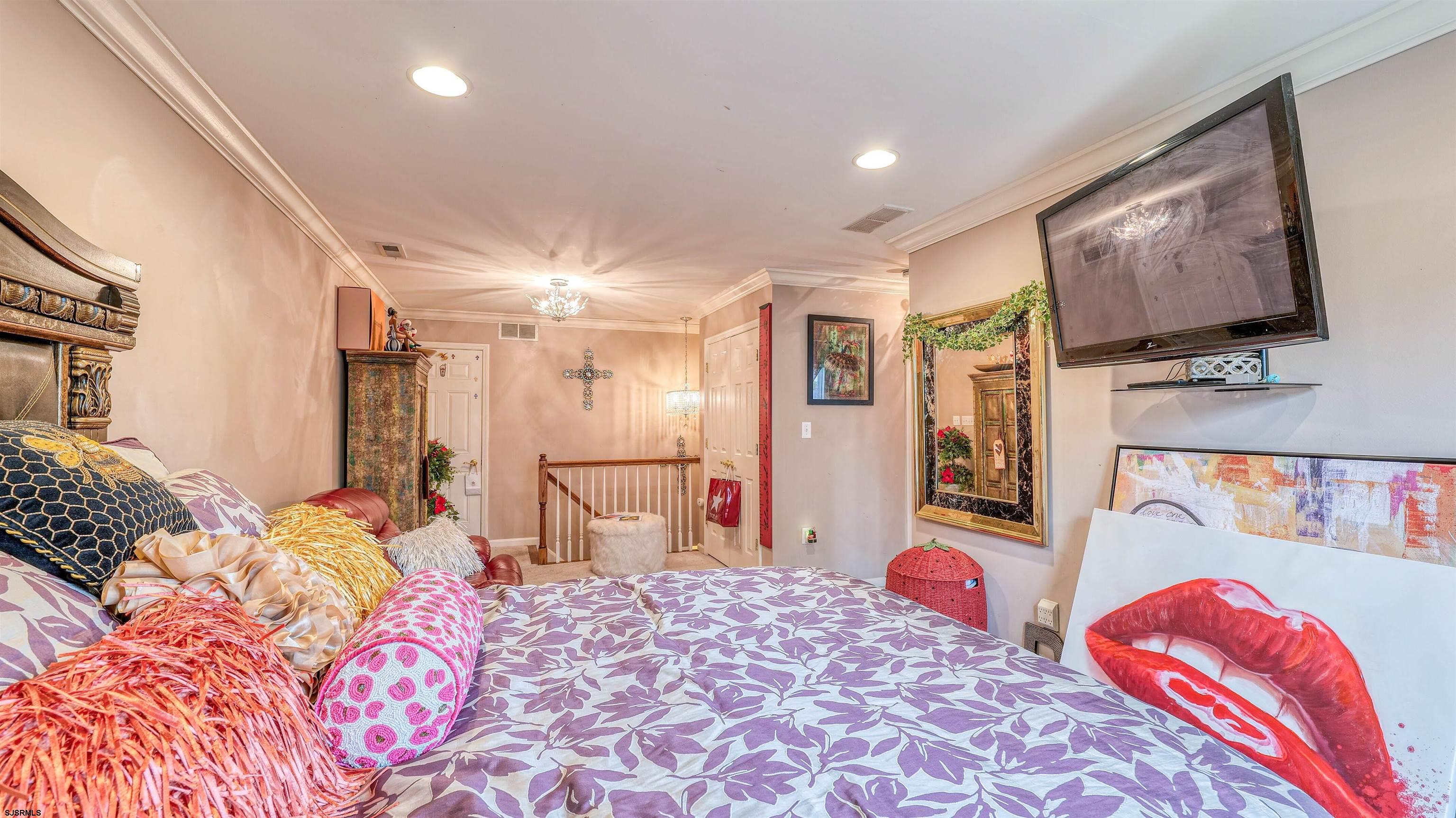 58 Delray Ln