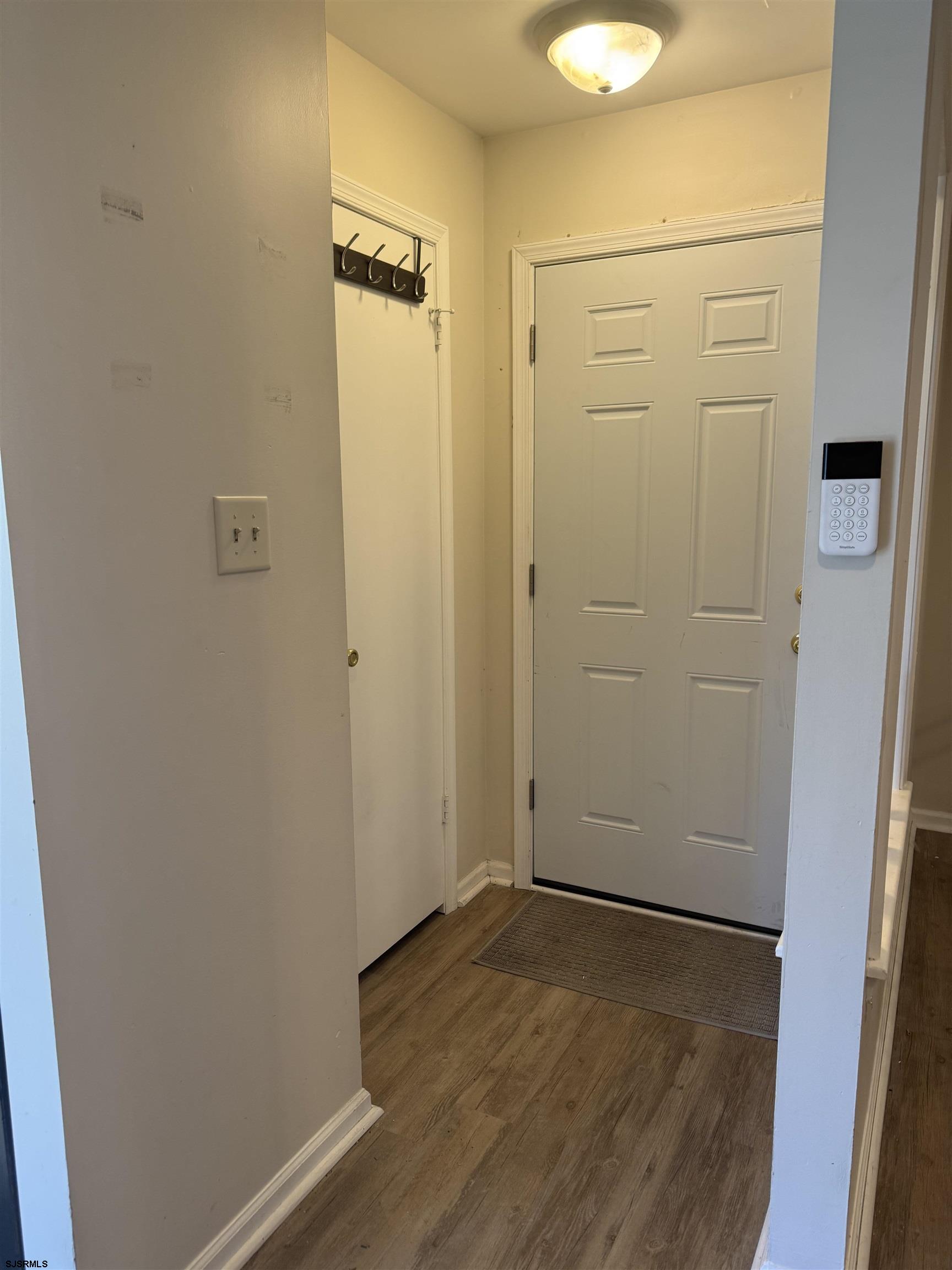 17 Harrogate Ct Unit: 17