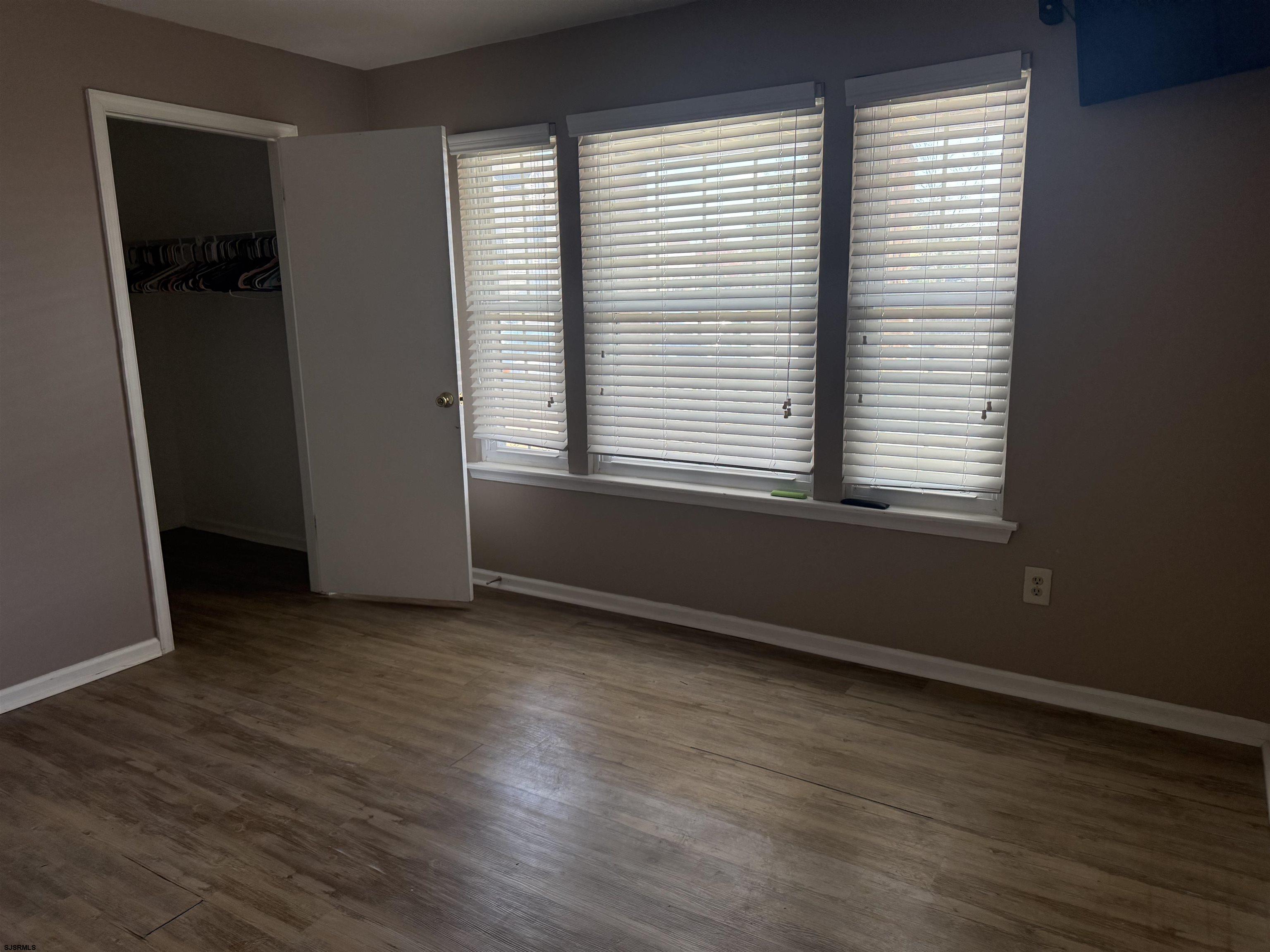 17 Harrogate Ct Unit: 17