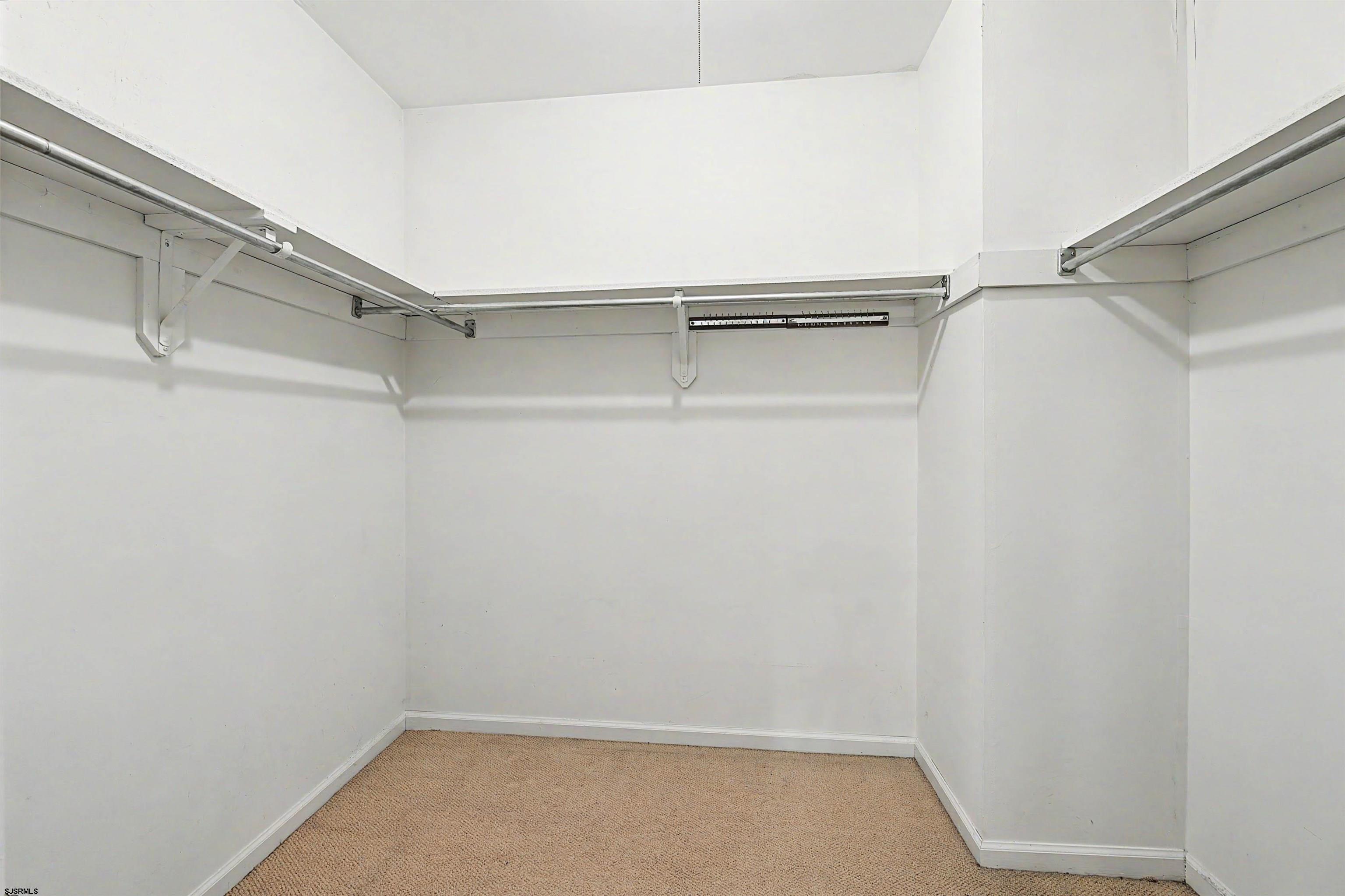 506 E Oslo Ct