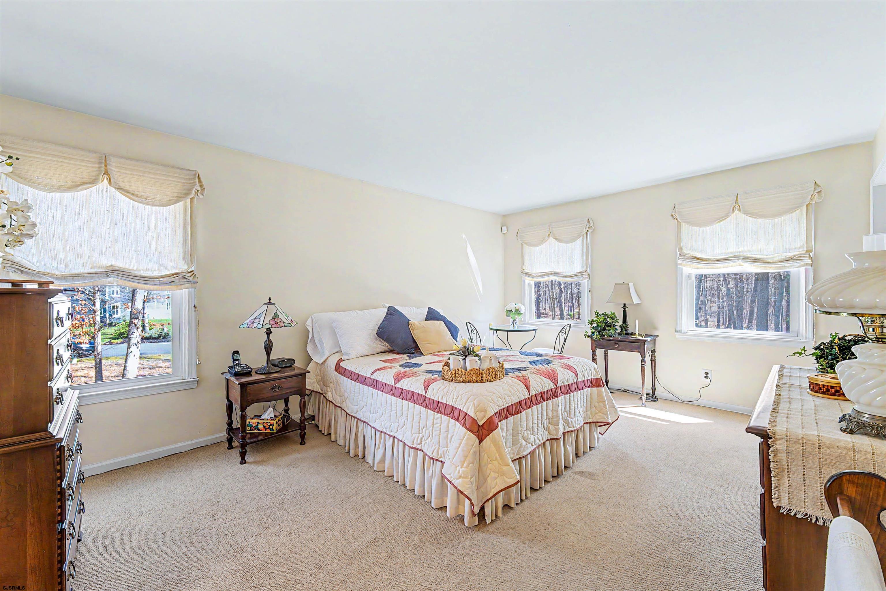 506 E Oslo Ct