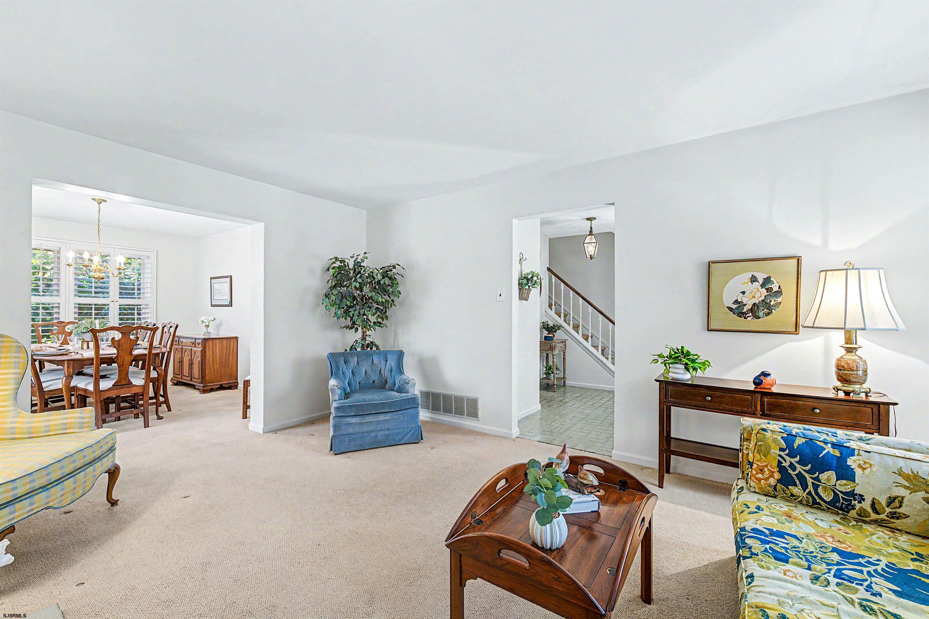 506 E Oslo Ct