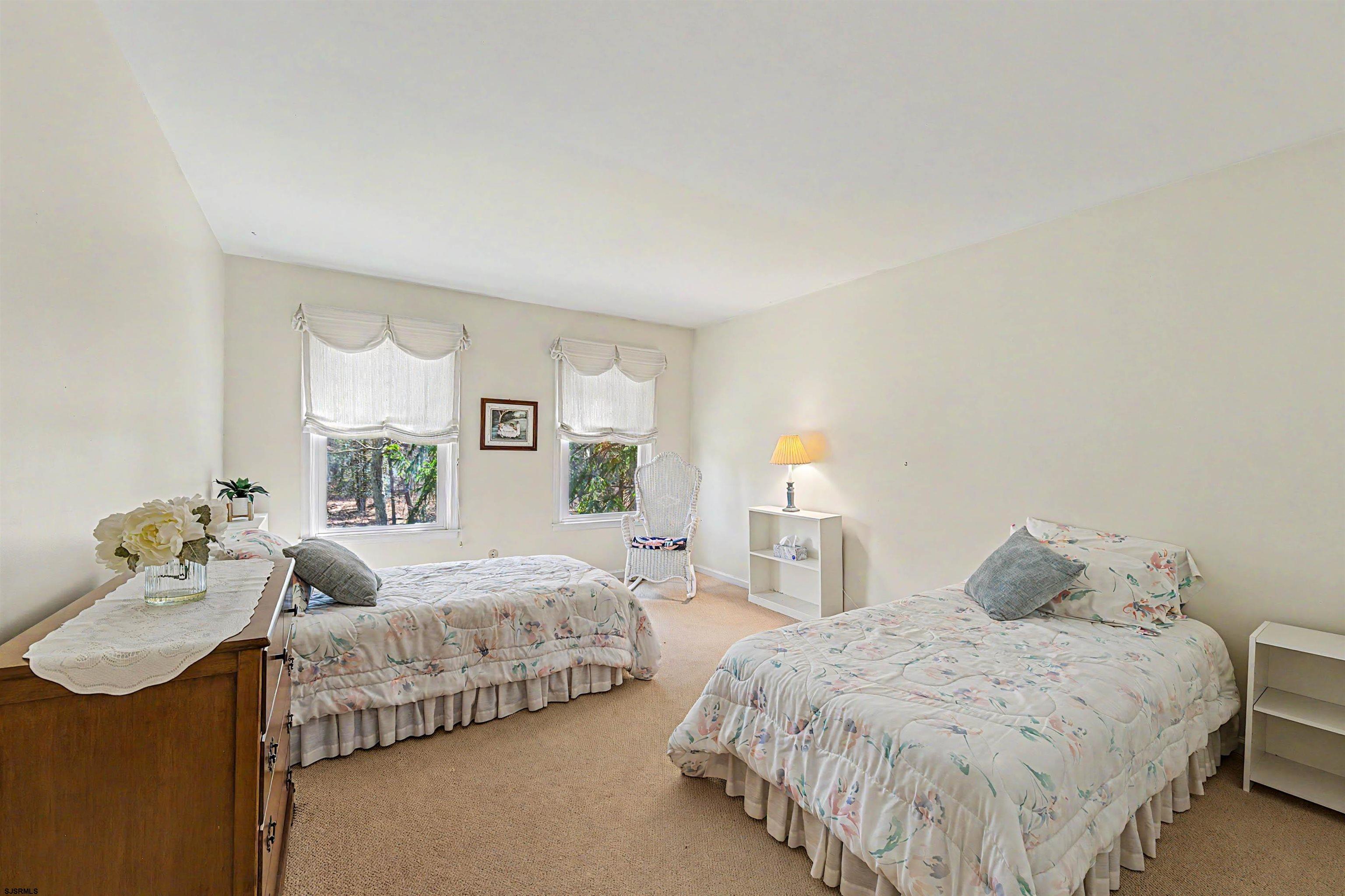 506 E Oslo Ct