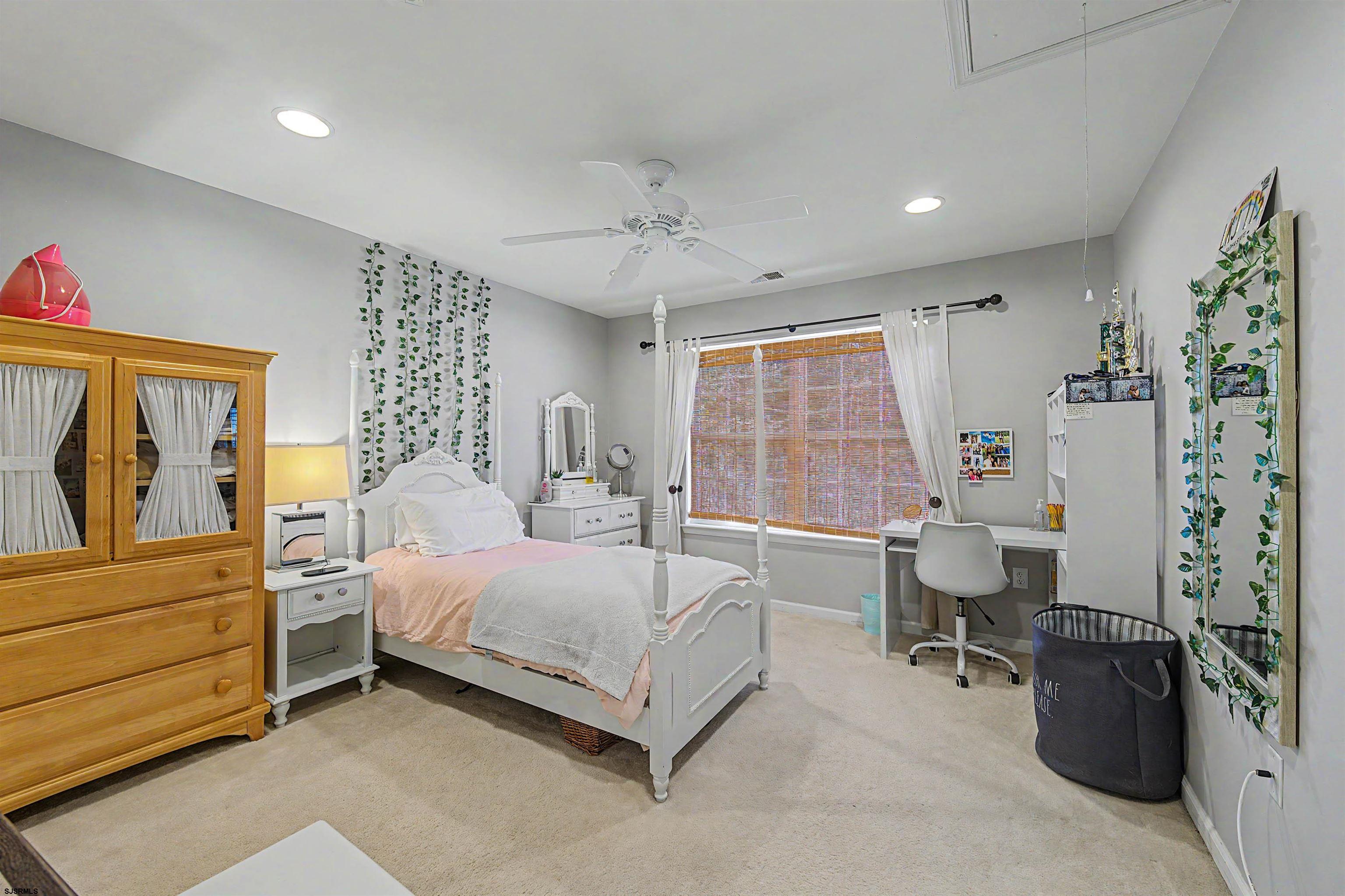456 Exeter Ct