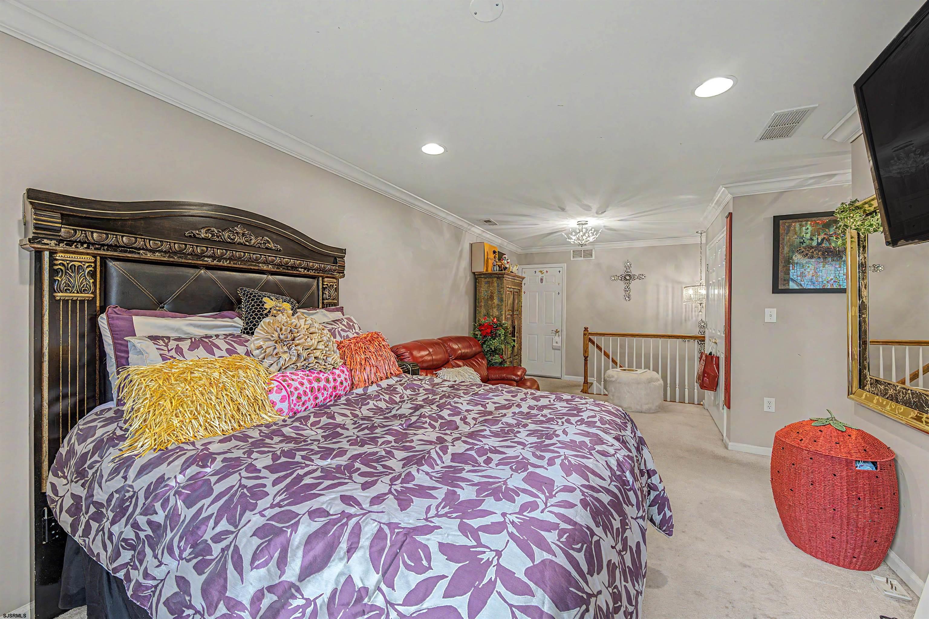 58 Delray Ln