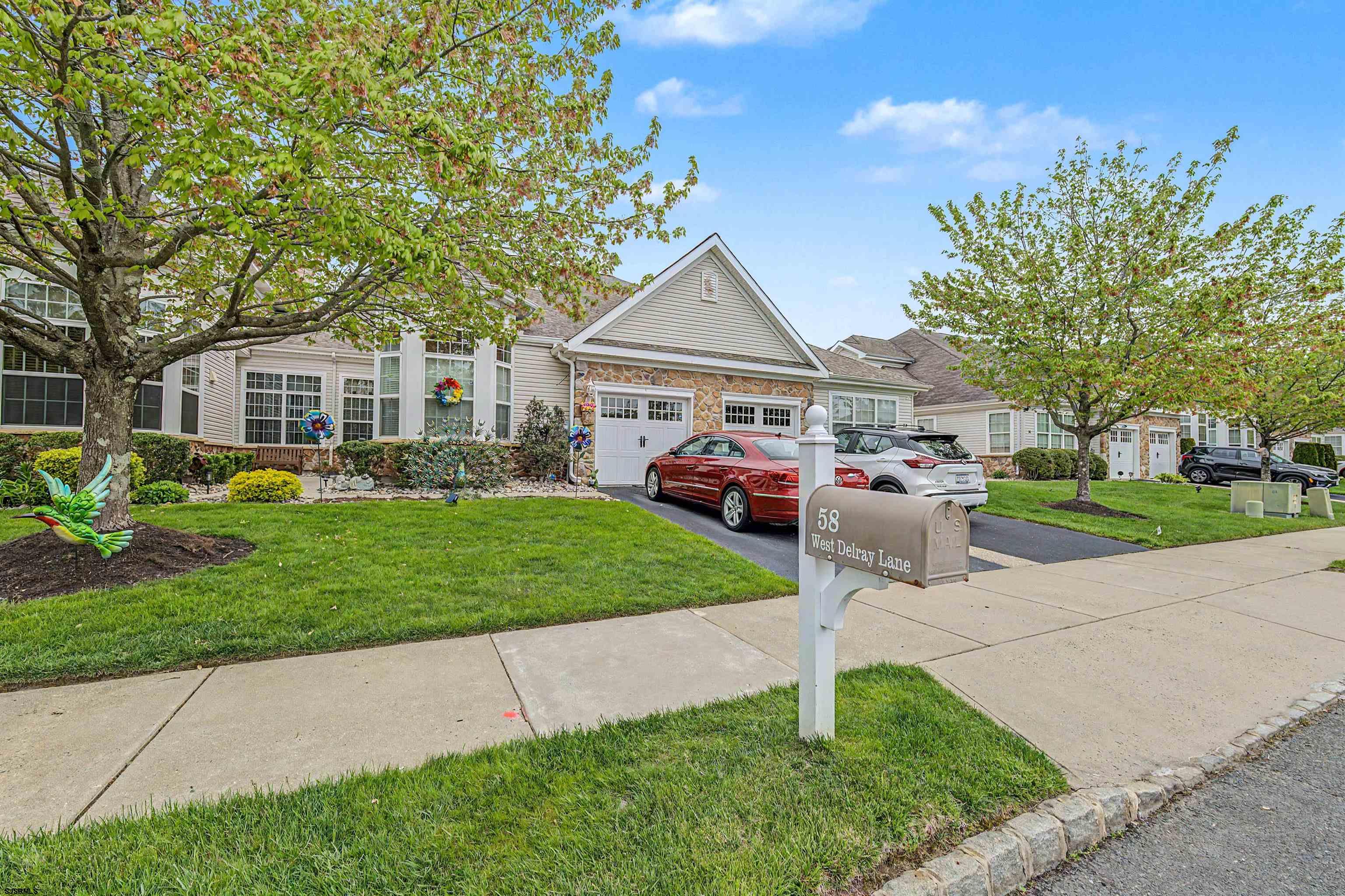 58 Delray Ln