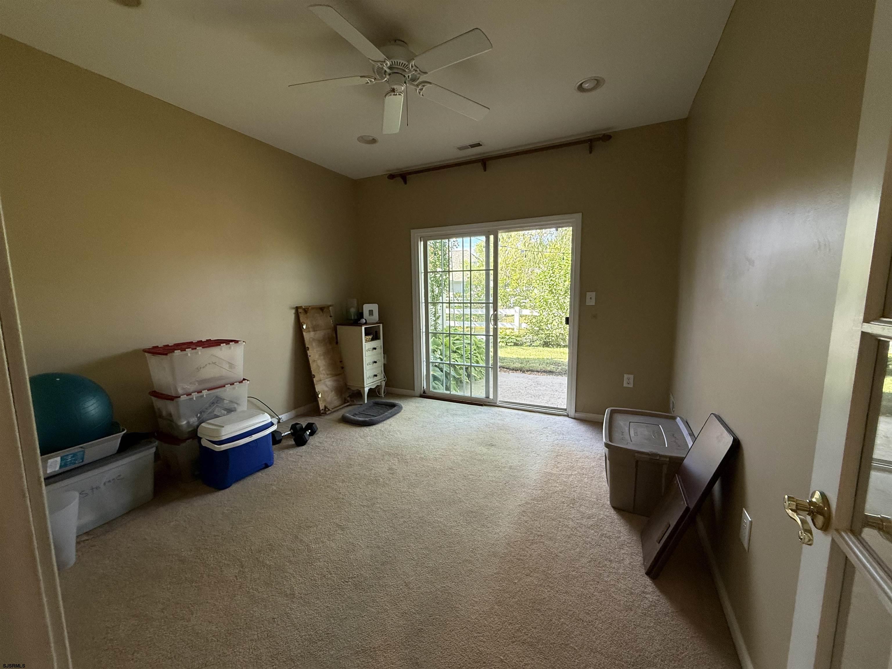 9 Delray Ln