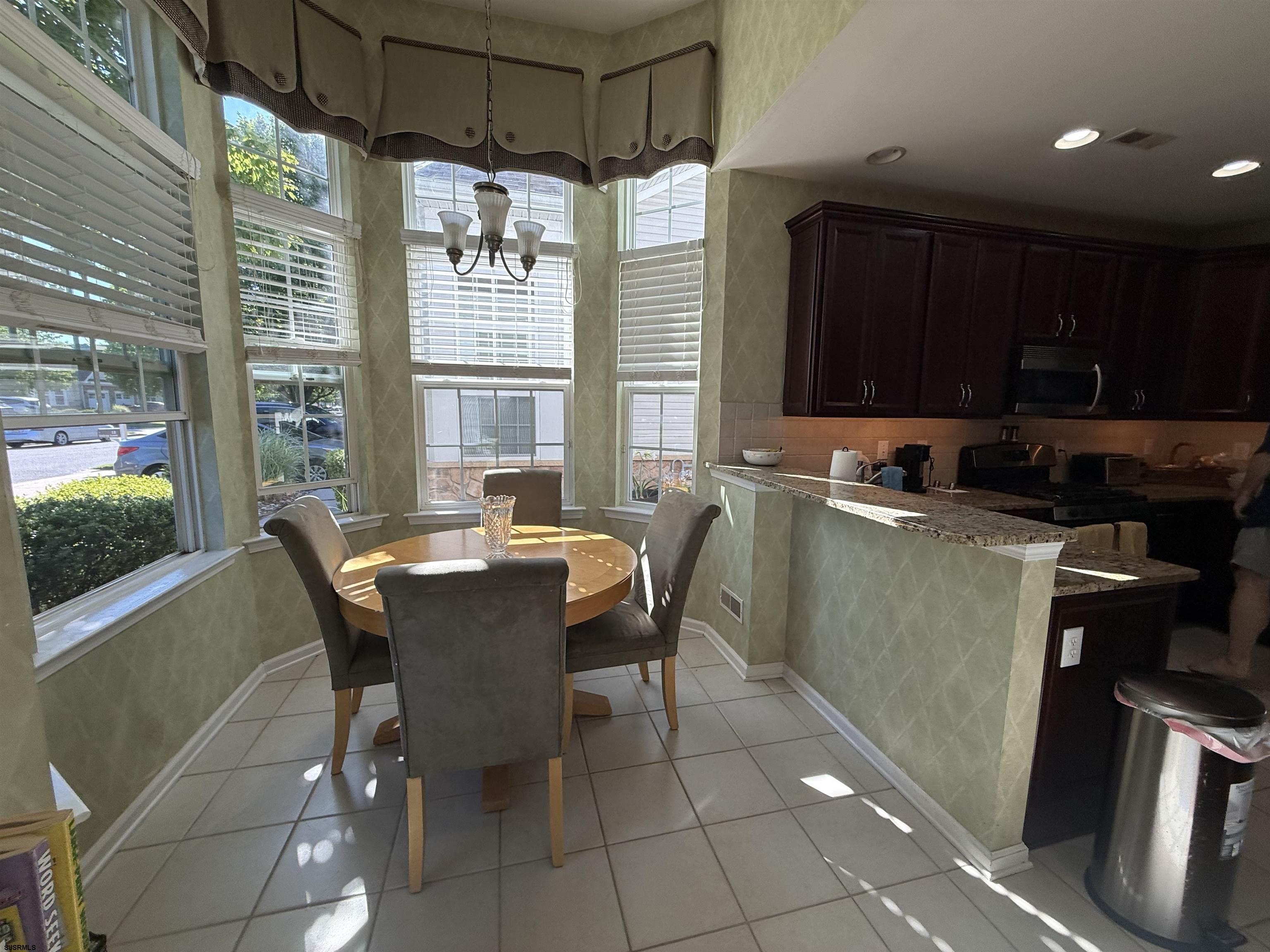 9 Delray Ln