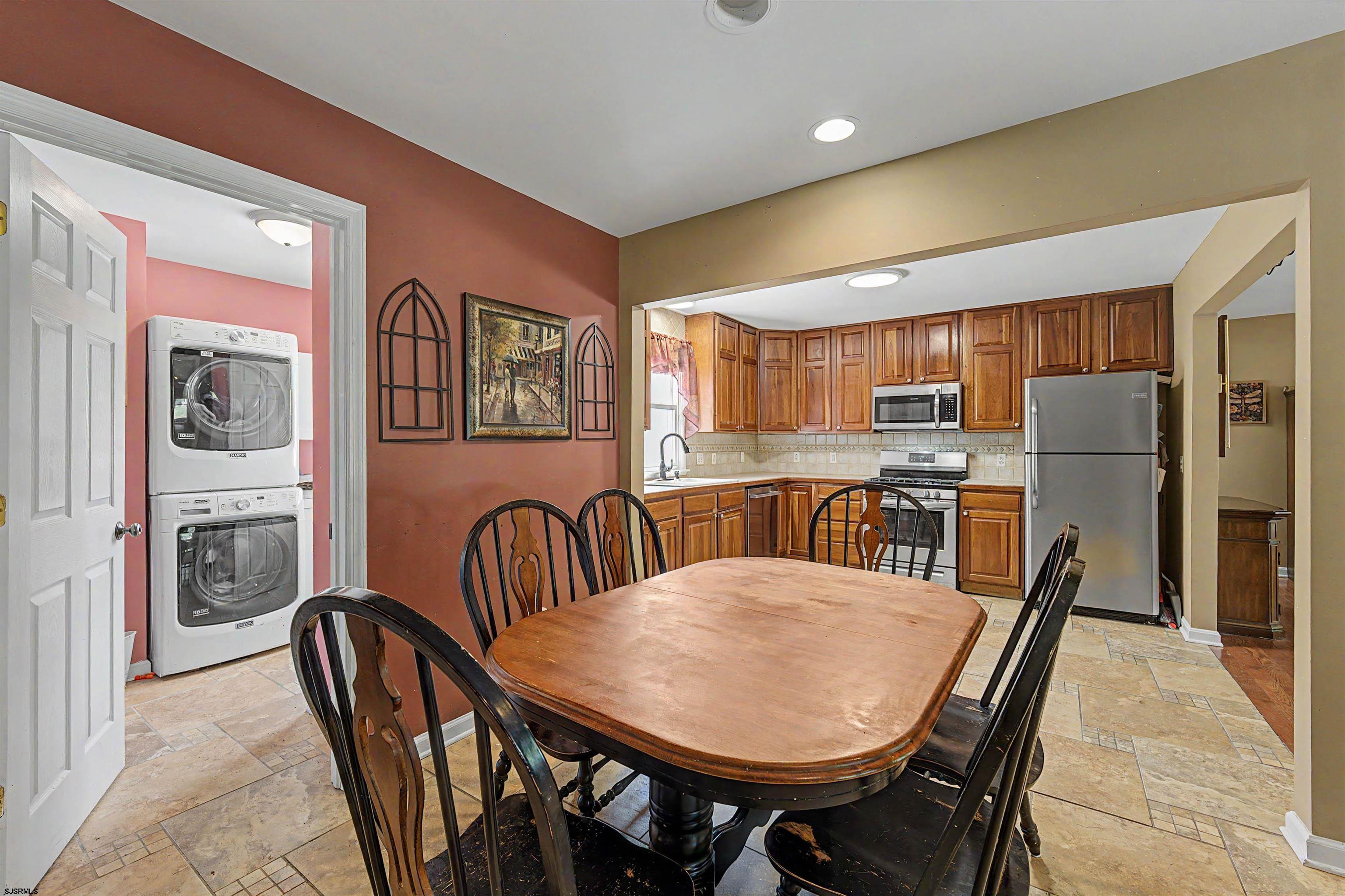 149 Crestview Ave