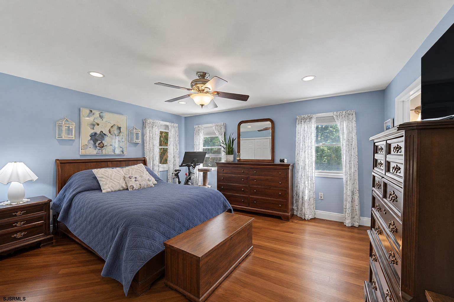 149 Crestview Ave