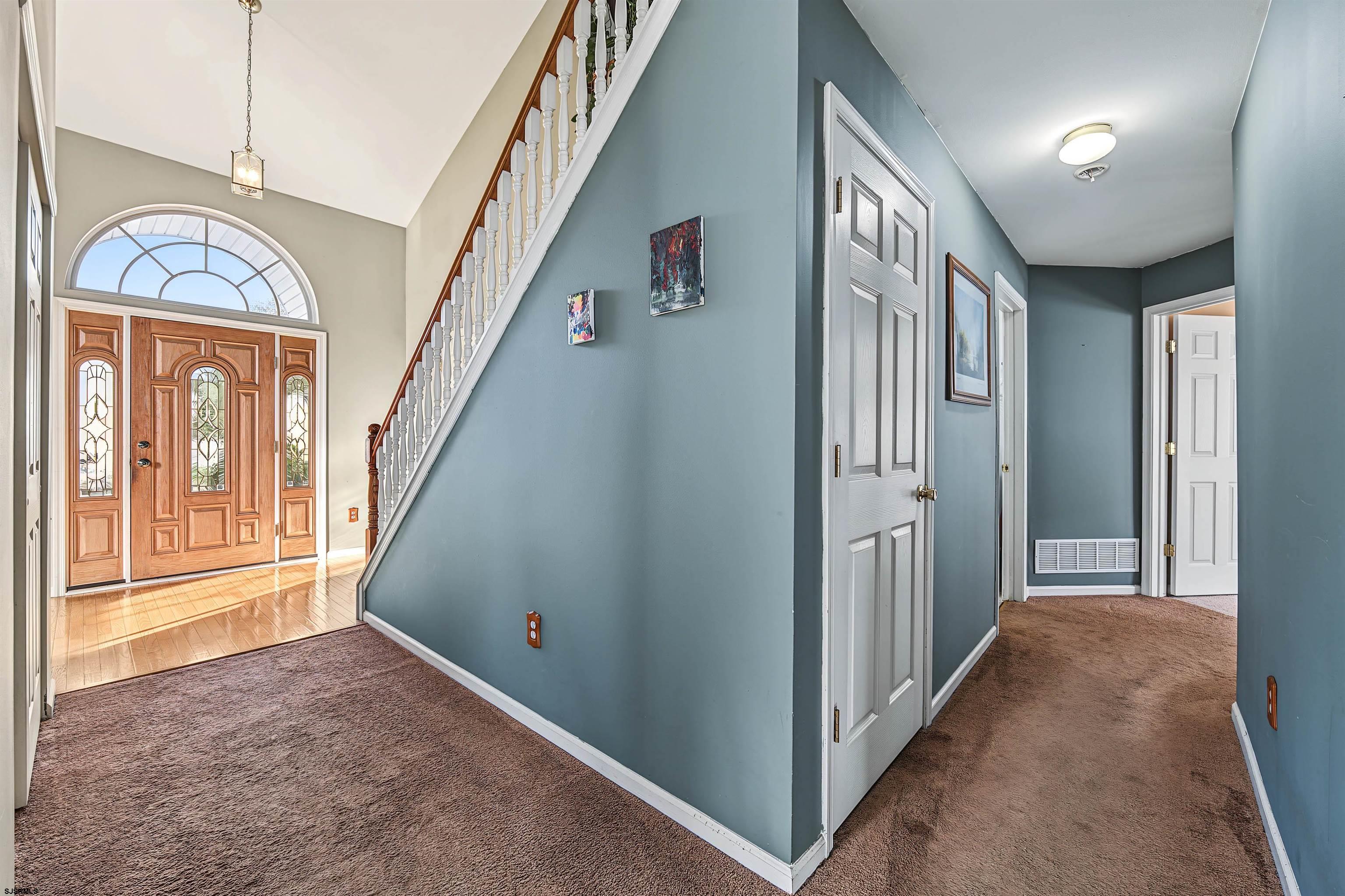 43 Donegal Ln