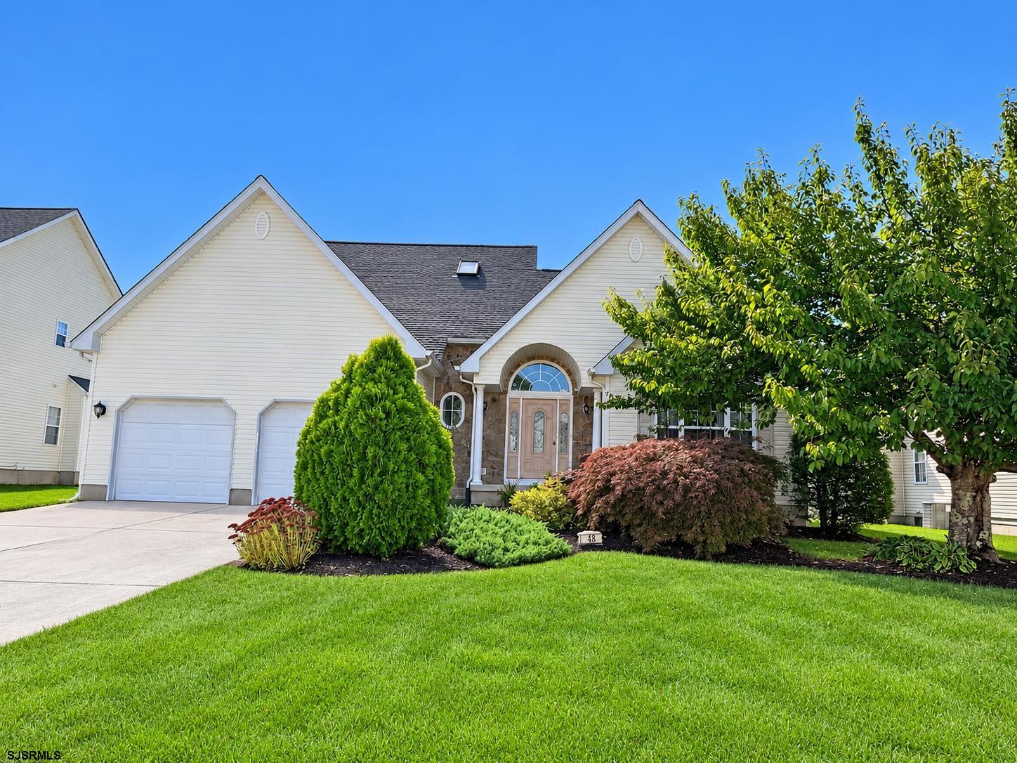 43 Donegal Ln