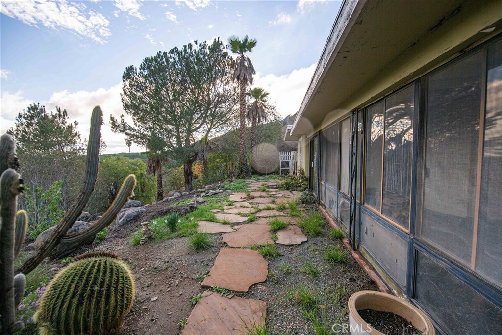 760 Rainbow Hills Road