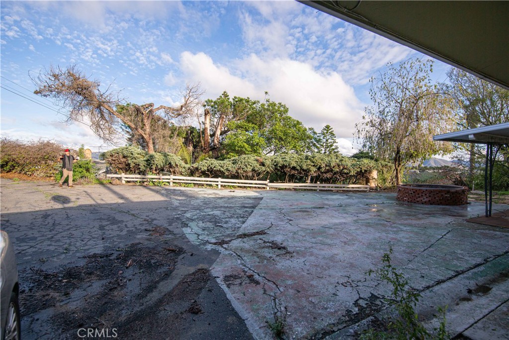 760 Rainbow Hills Road