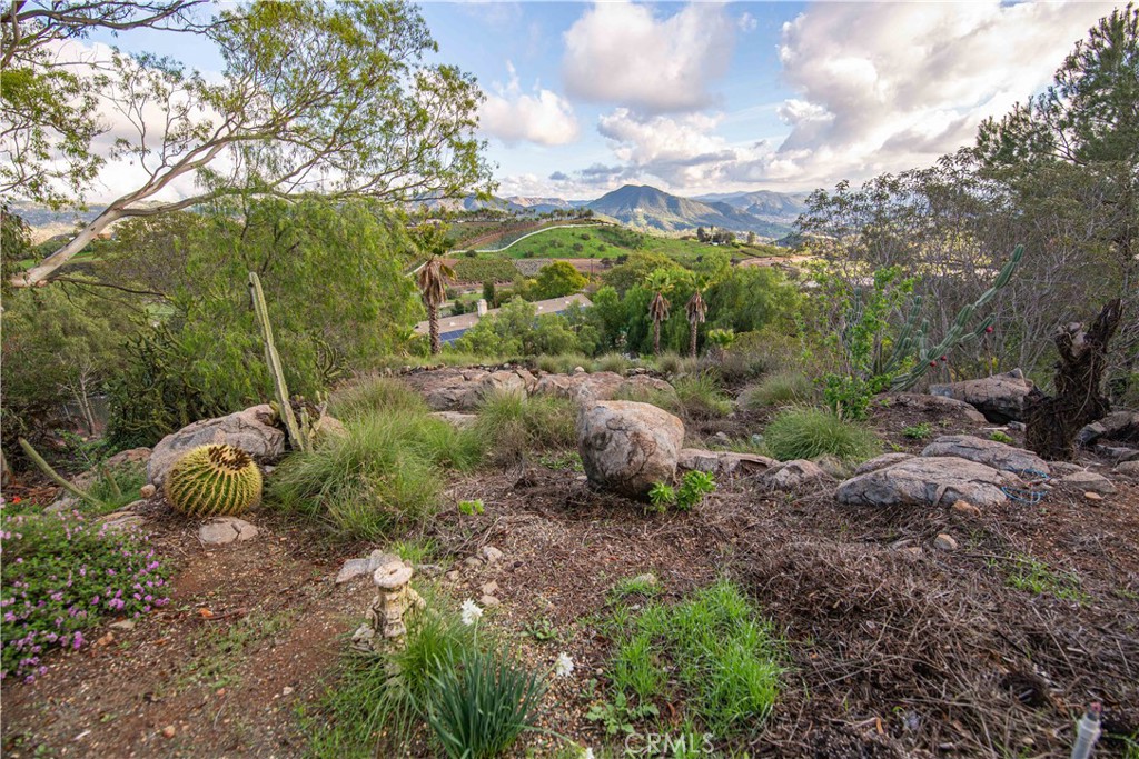 760 Rainbow Hills Road