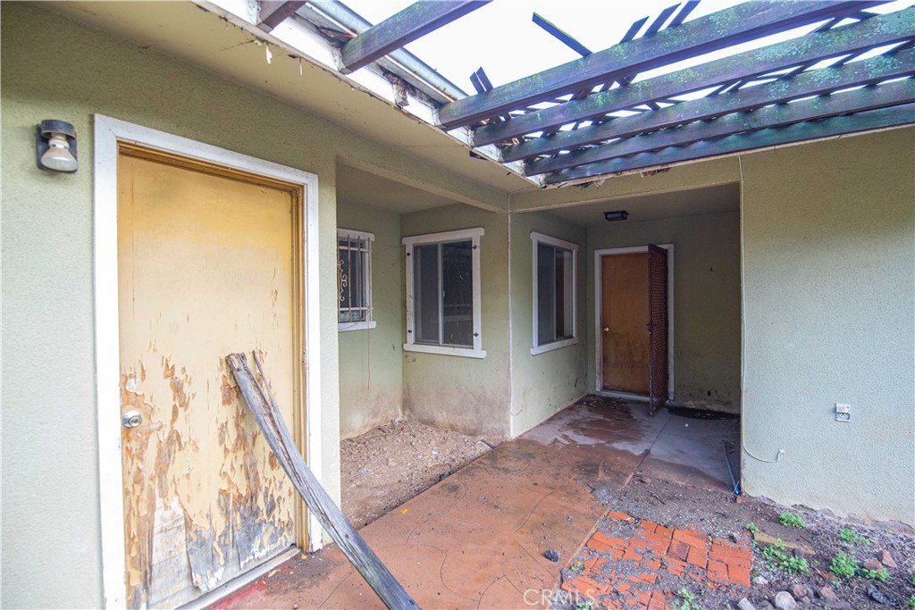 760 Rainbow Hills Road
