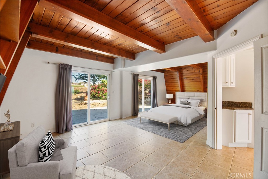 32891 Mountain View Road
