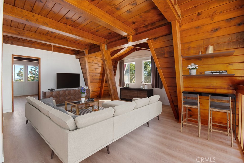 32891 Mountain View Road
