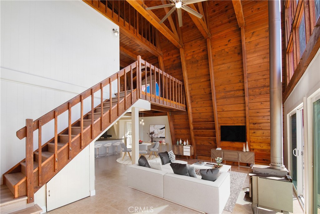 32891 Mountain View Road