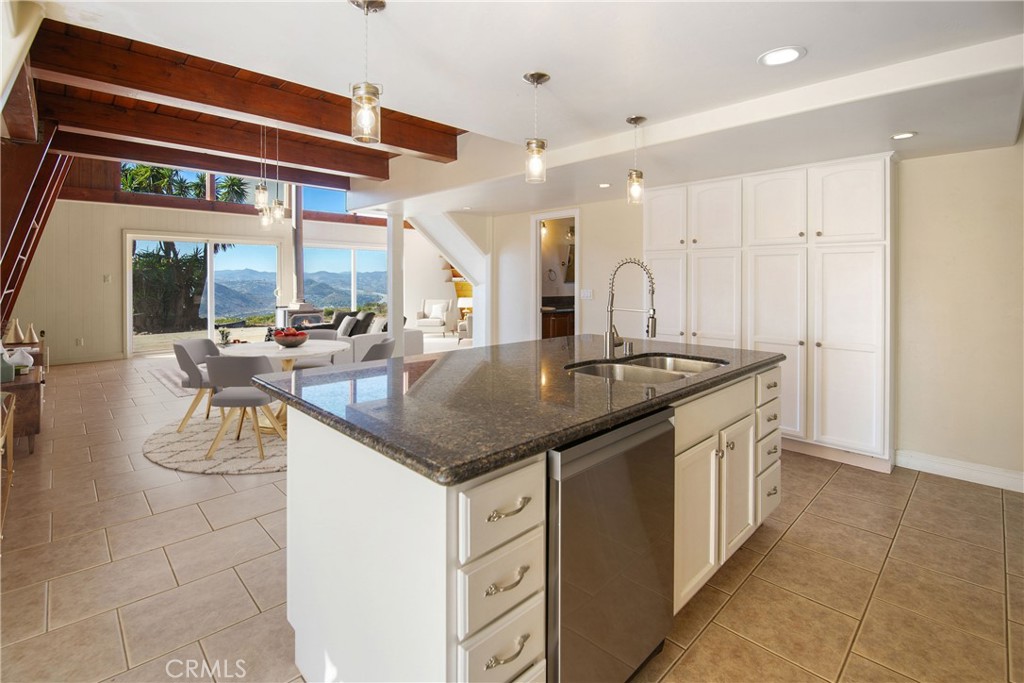 32891 Mountain View Road