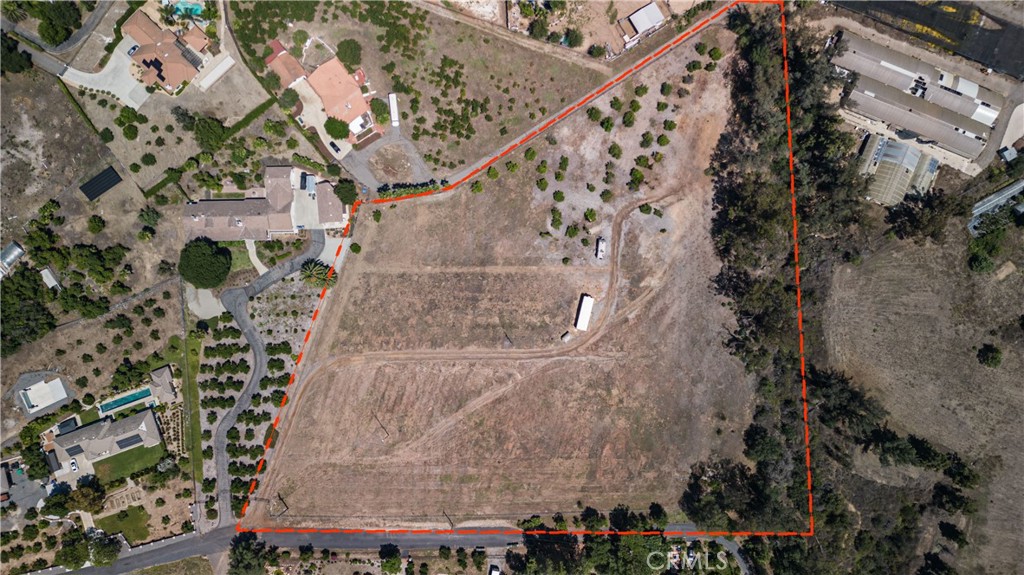 1011 El Paisano Drive