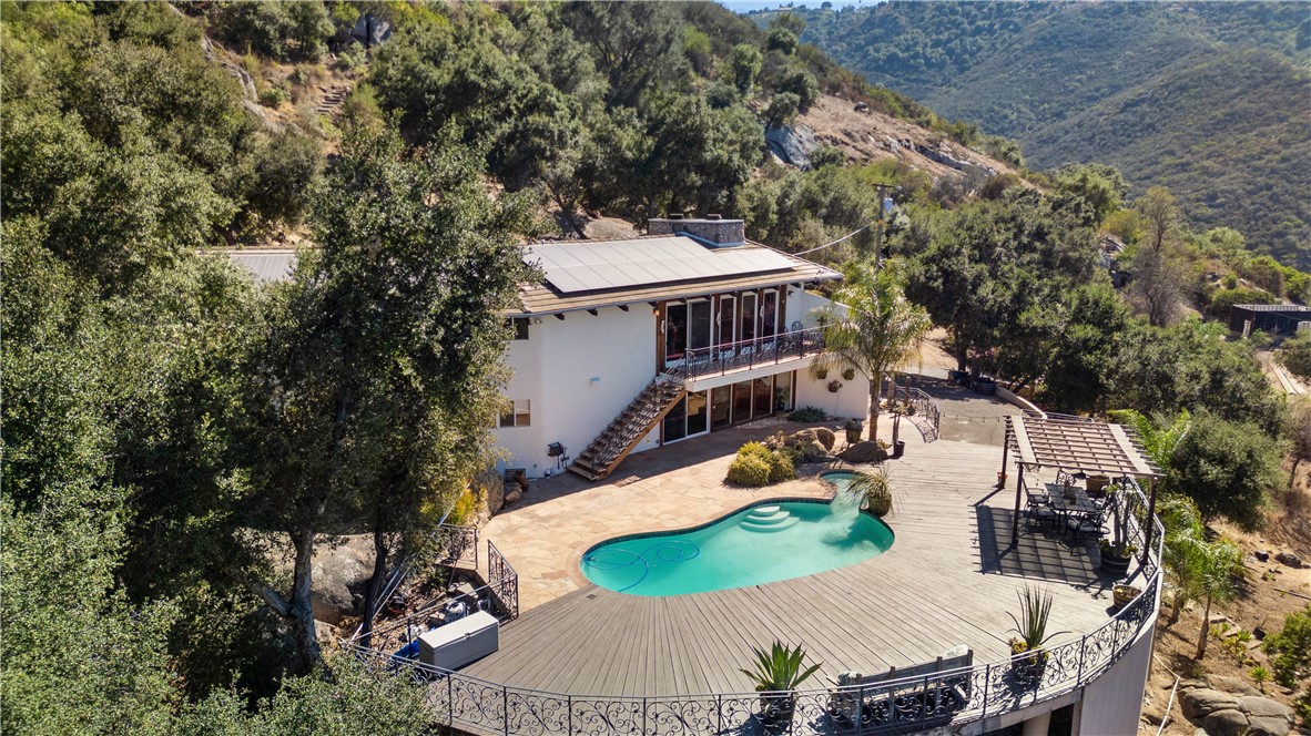 29225 Pamoosa Lane