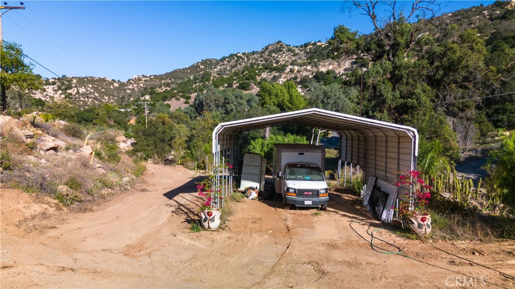 5589 Rainbow Creek Road