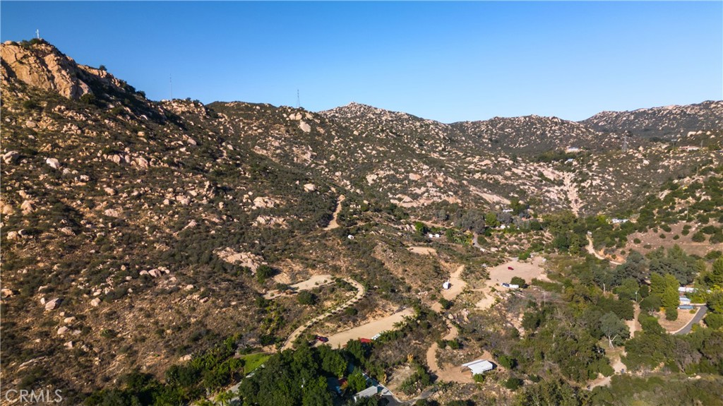 5589 Rainbow Creek Road