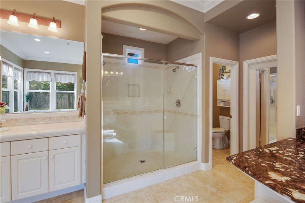 3988 Keri Way