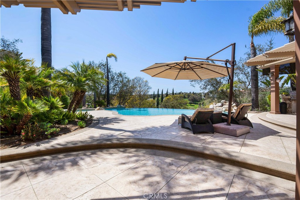 3988 Keri Way