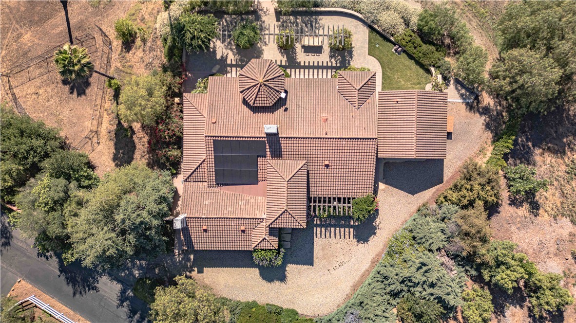 6718 Via De La Reina