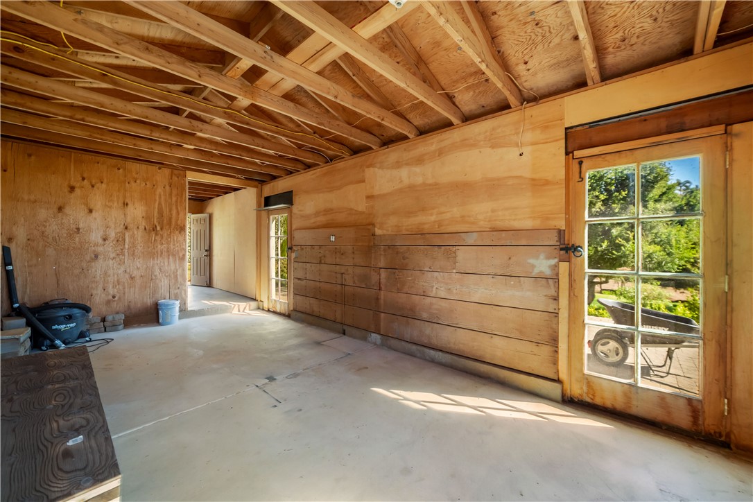 6718 Via De La Reina