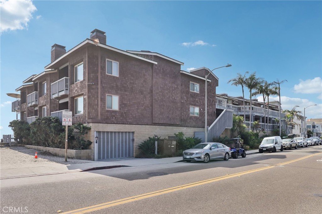 1445 S Pacific Street I