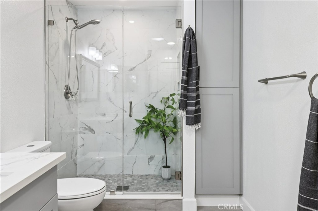 1445 S Pacific Street I