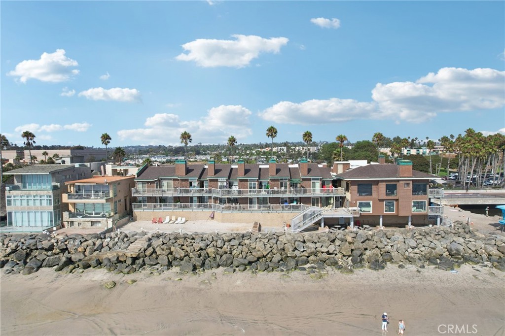 1445 S Pacific Street I