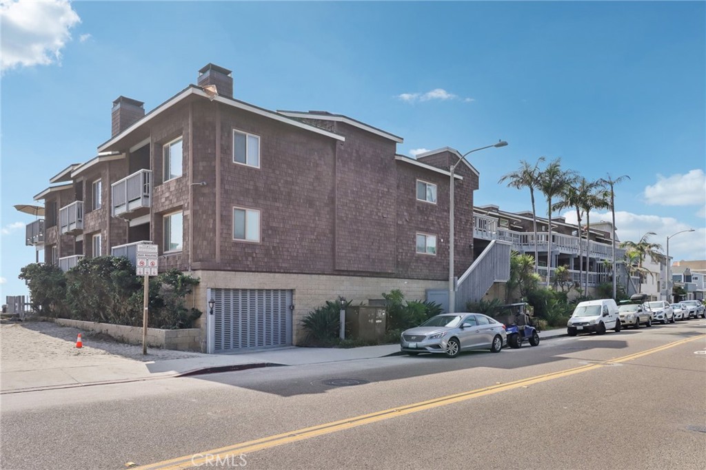 1445 S Pacific Street I