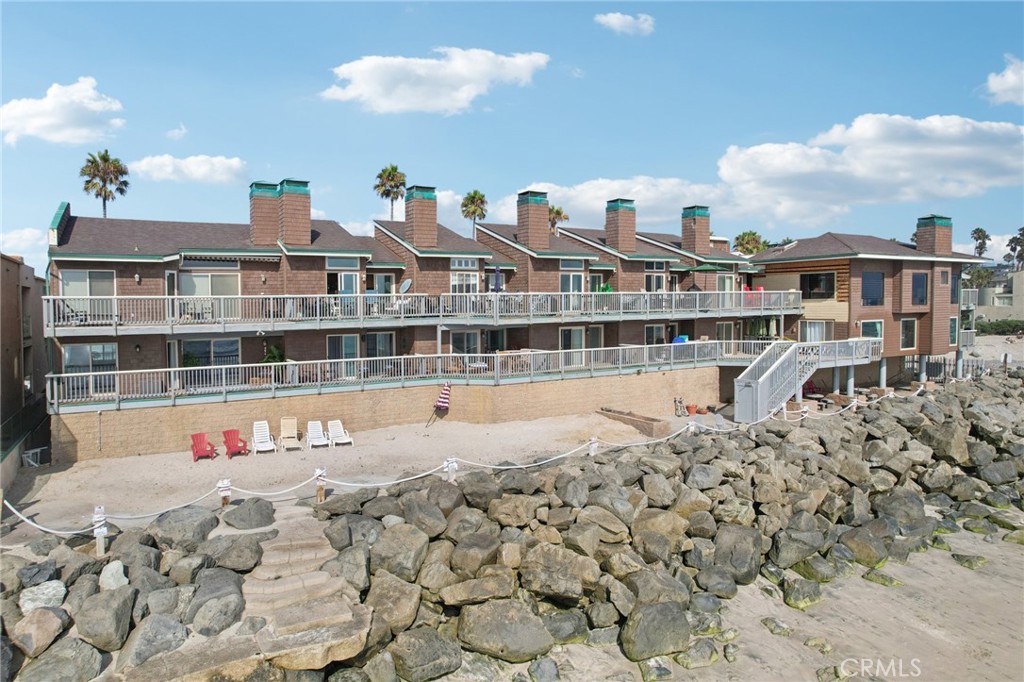 1445 S Pacific Street I