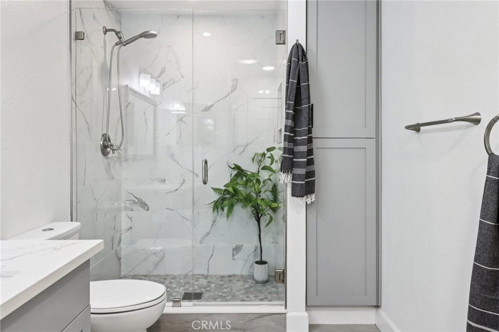 1445 S Pacific Street I