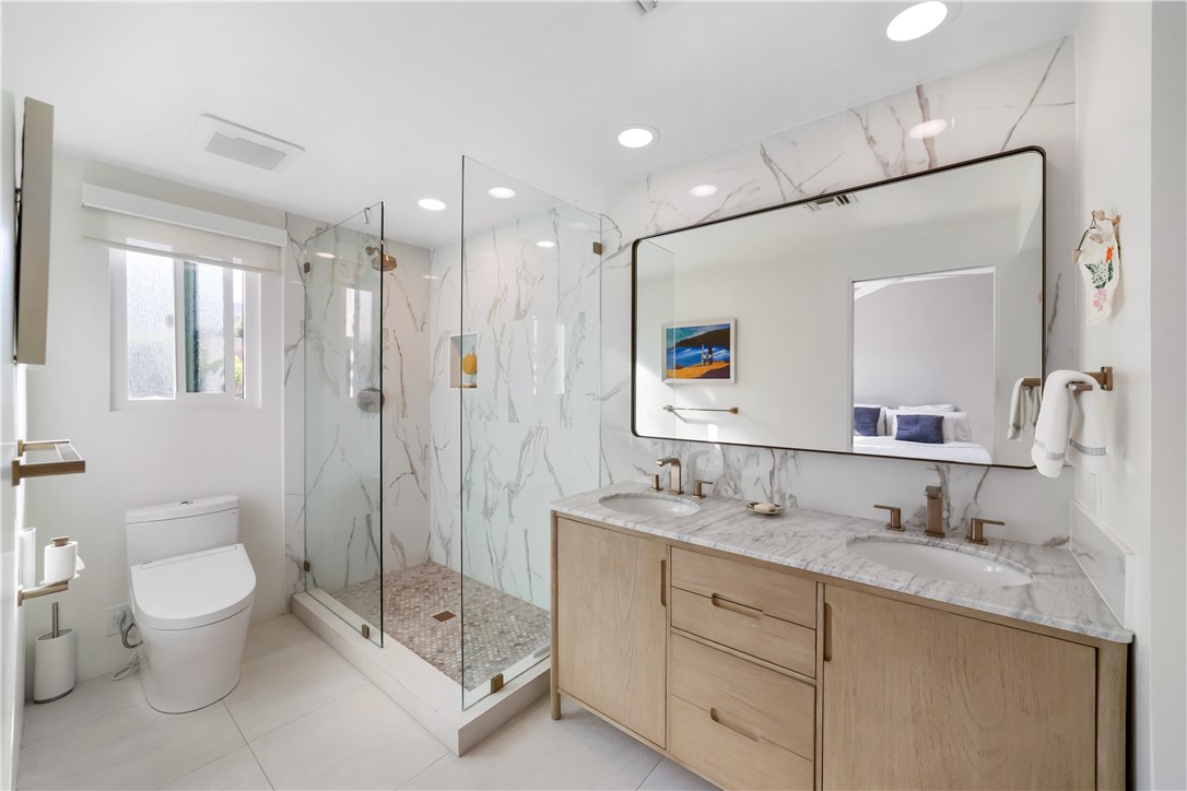 4891 N Winners Circle D