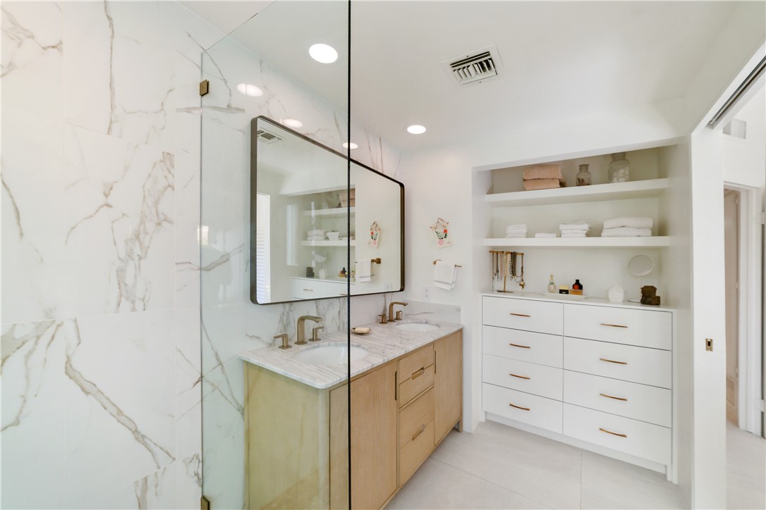 4891 N Winners Circle D