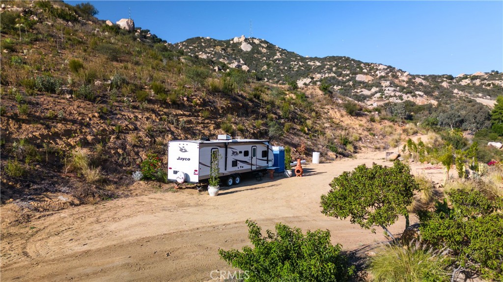 5589 Rainbow Creek Road