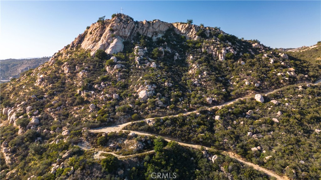 5589 Rainbow Creek Road