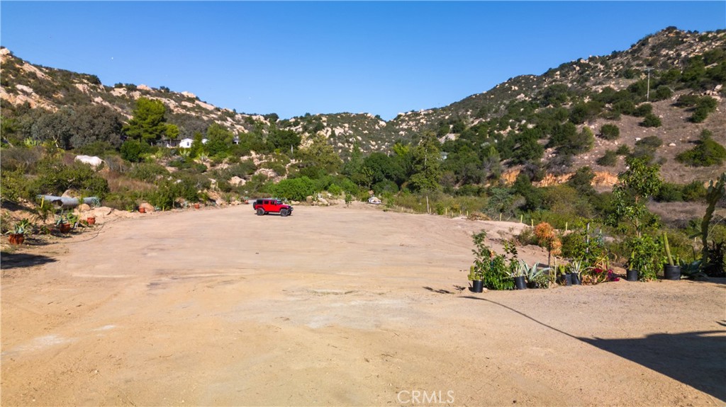 5589 Rainbow Creek Road