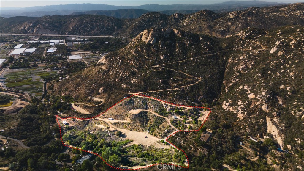 5589 Rainbow Creek Road
