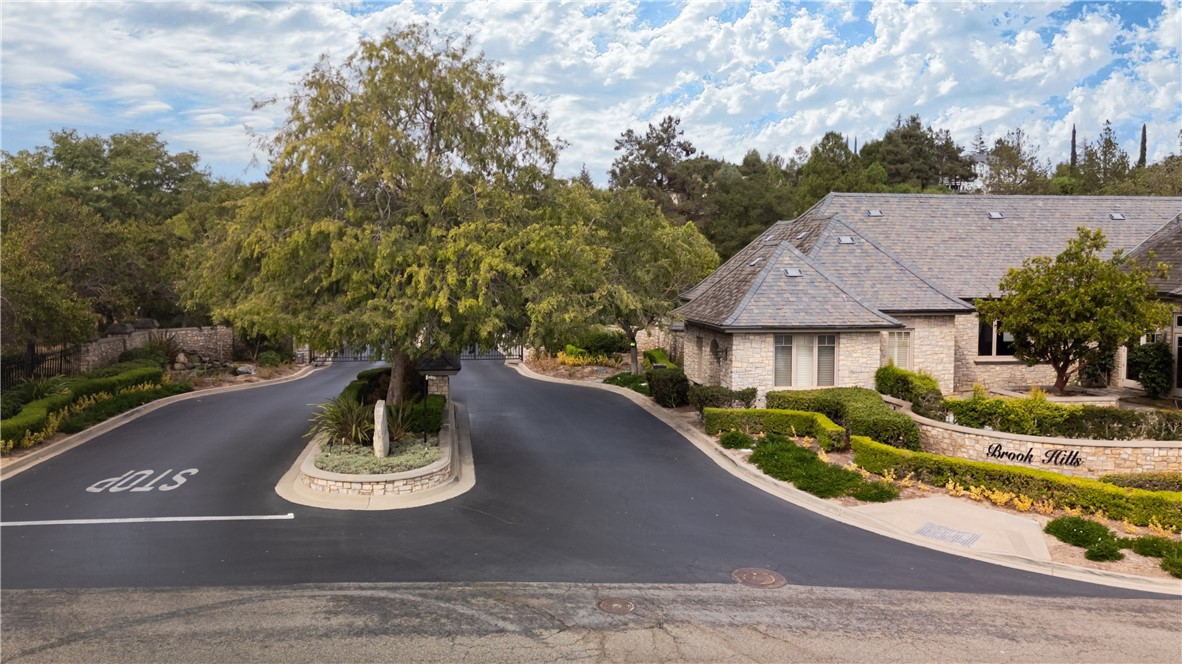 1964 Tracy Court