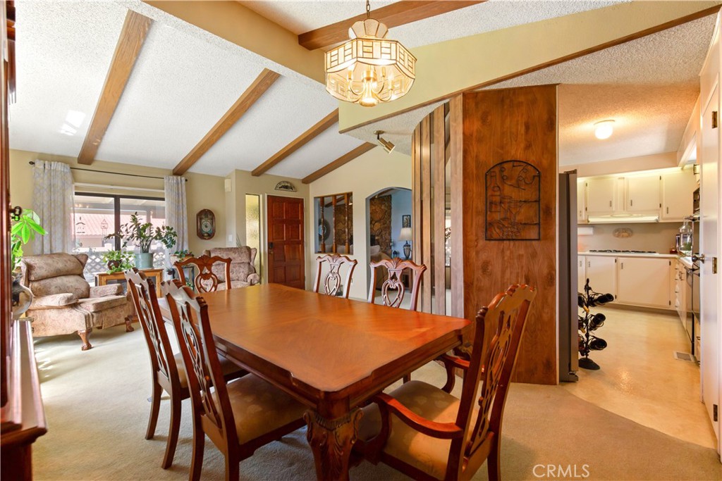 1720 Toyon Glen