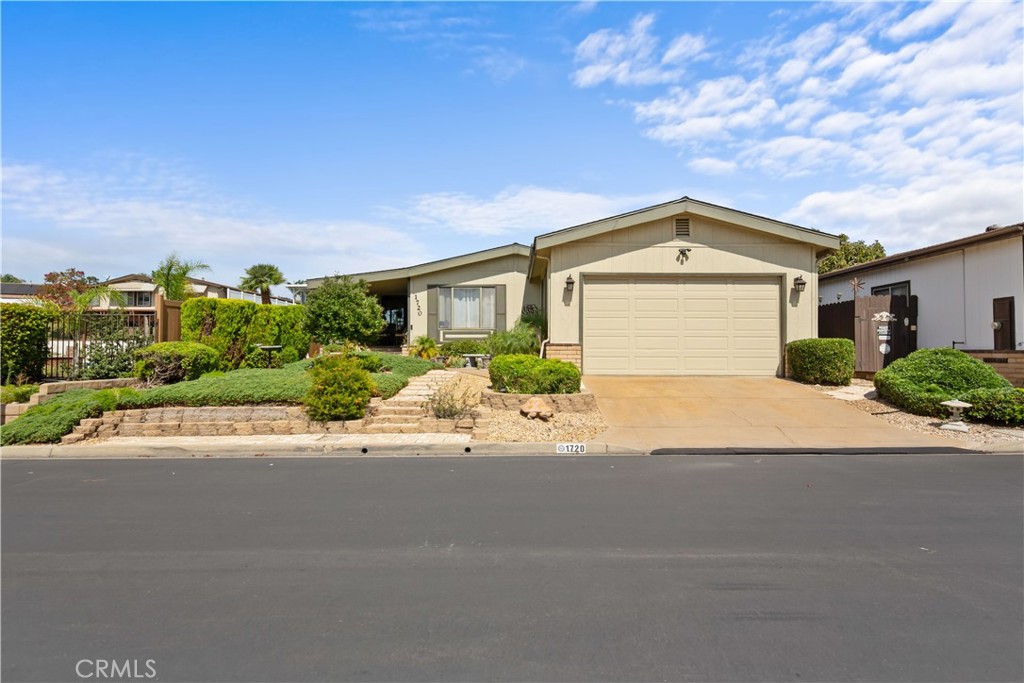 1720 Toyon Glen